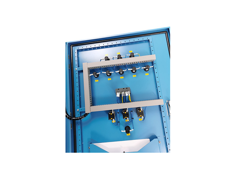 Cooled & Heated Enclosures-Stainless Steel Lab Equipment Cabinet