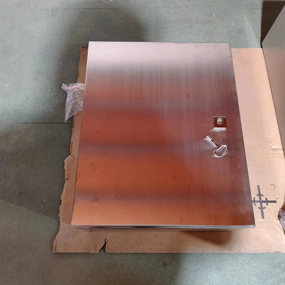 How to Choose the Right Sheet Metal Enclosure for Outdoor Use in the US, Germany, Australia & Canada
