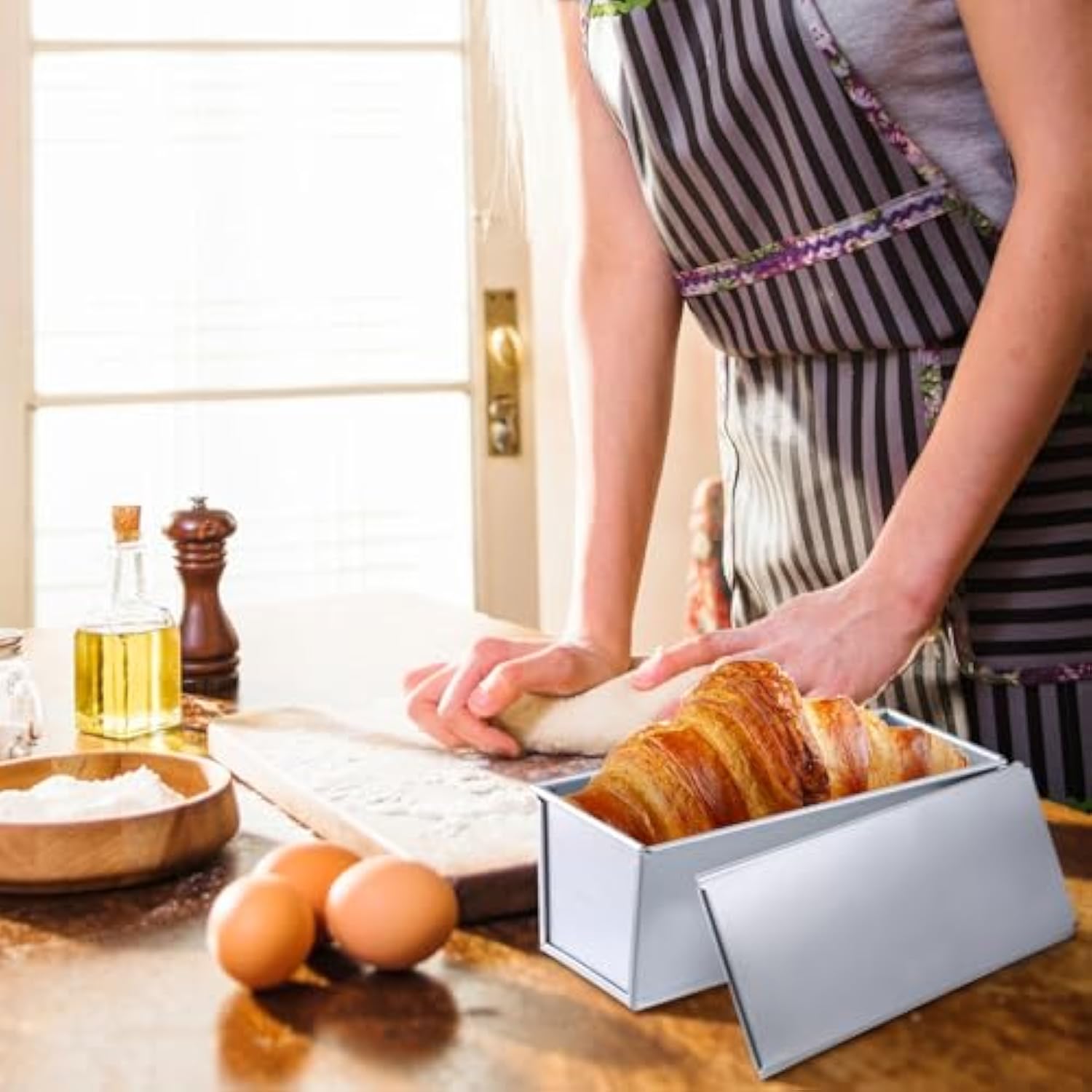 Bread Loaf Pan - Stainless Steel Bread Box for Kitchen Storage
