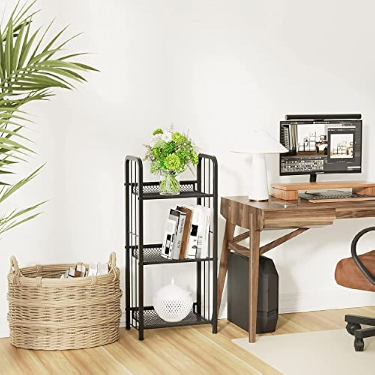 Freestanding Storage Rack Metal Bookshelf for Living Room