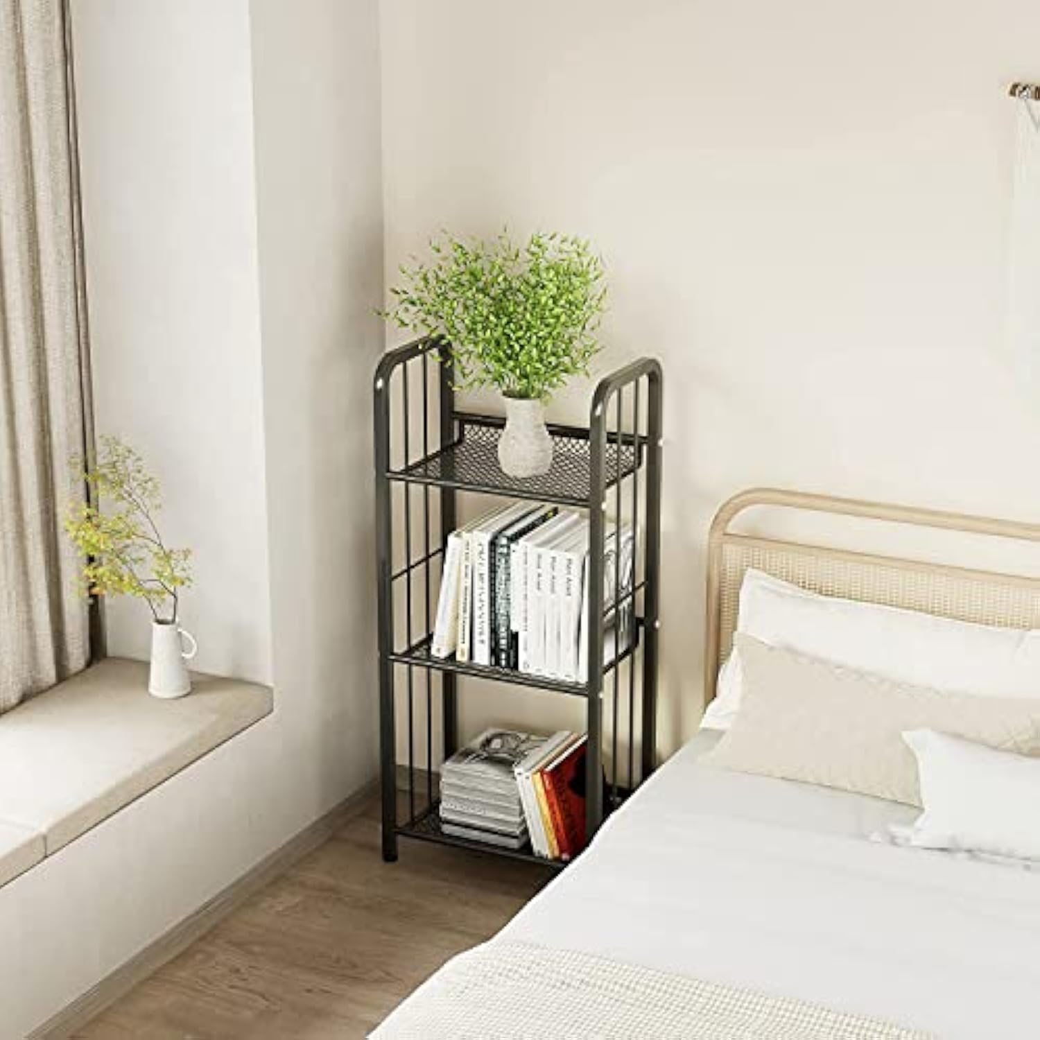 Freestanding Storage Rack Metal Bookshelf for Living Room