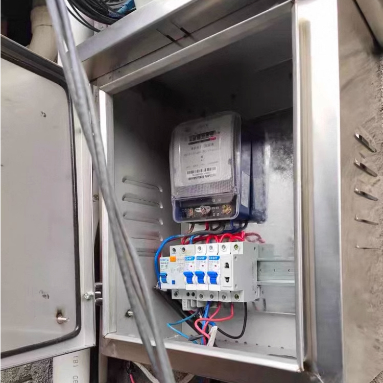 How to design Metal enclosure