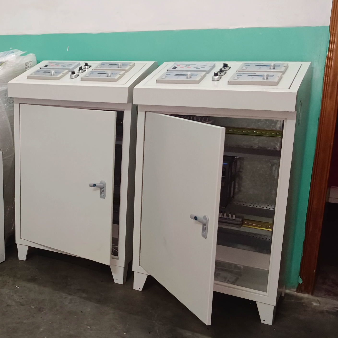 power distribution cabinet