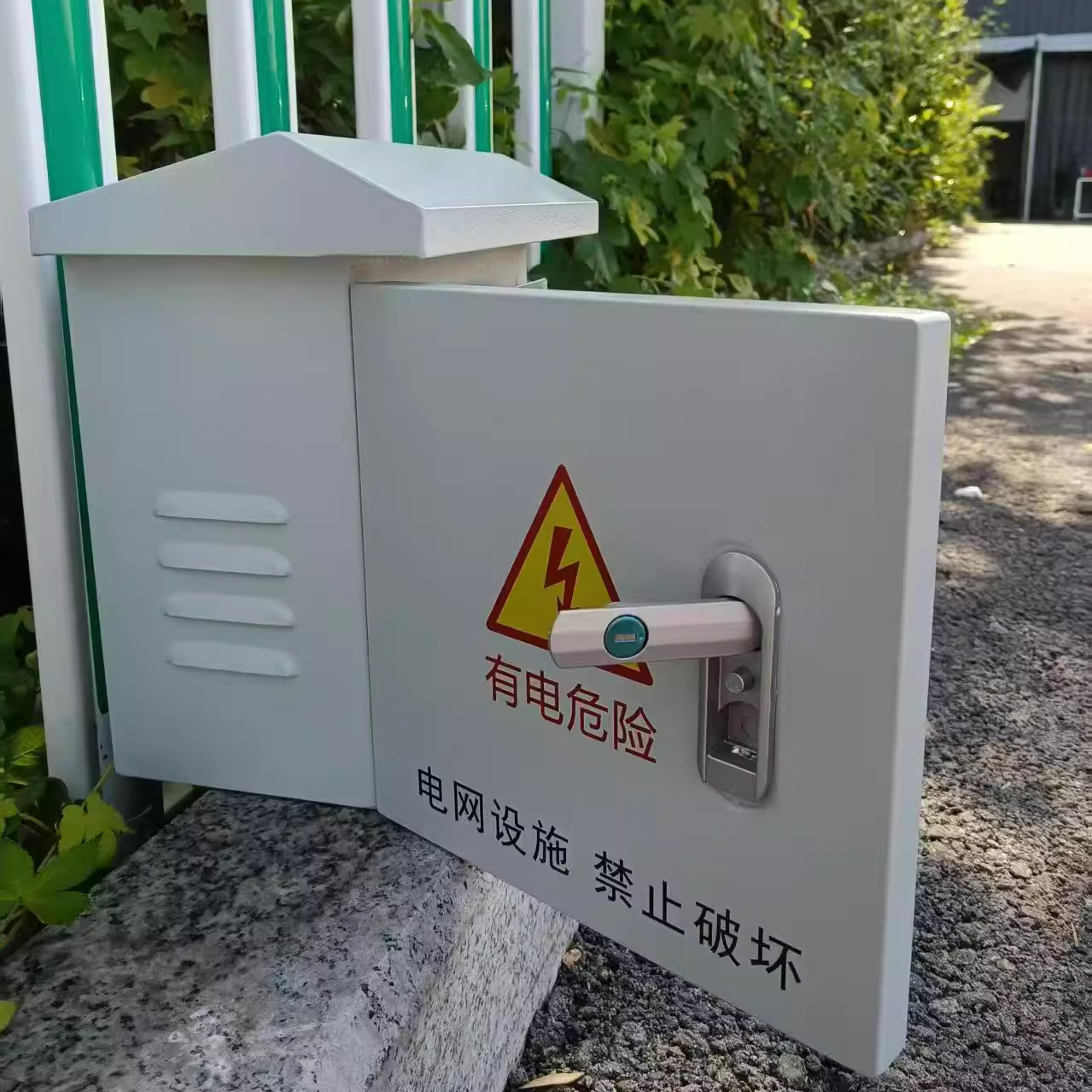 Eco-Friendly Robot Base Cabinet Enclosures: Sustainable Options for Green Manufacturing